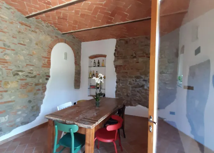 Il Vecchio Mandorlo