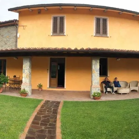 Il Vecchio Mandorlo فندق مبيت وإفطار 3*